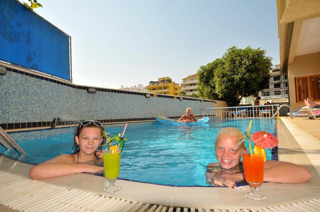 Maris Beach Hotel Marmaris Esterno foto