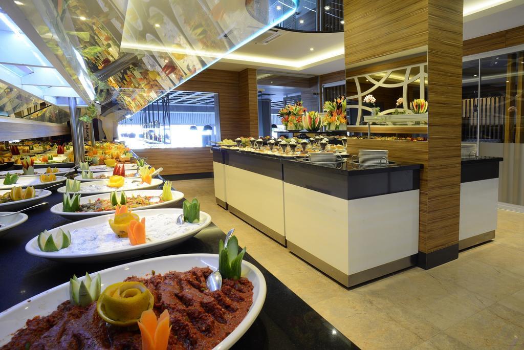 Maris Beach Hotel Marmaris Esterno foto